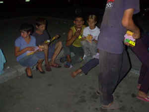 Image032.jpg (45061 bytes)